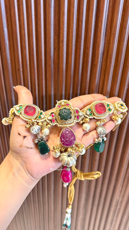 Aayat Choker