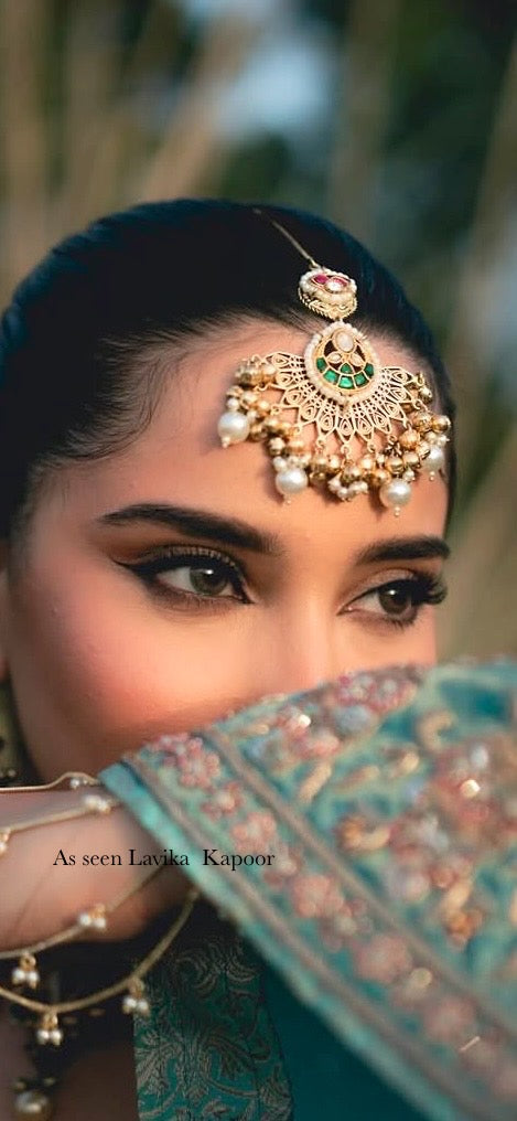 Gulabari Maangtika