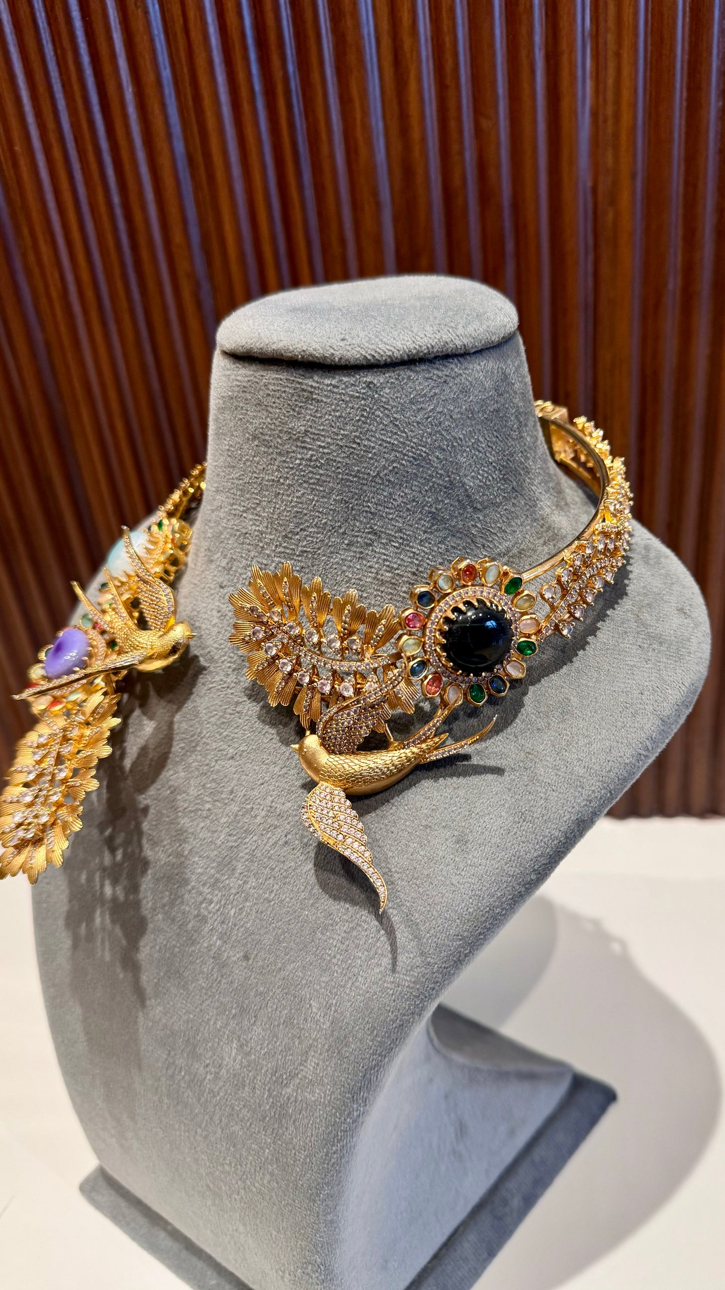 Isabella Fusion Necklace With Earrings