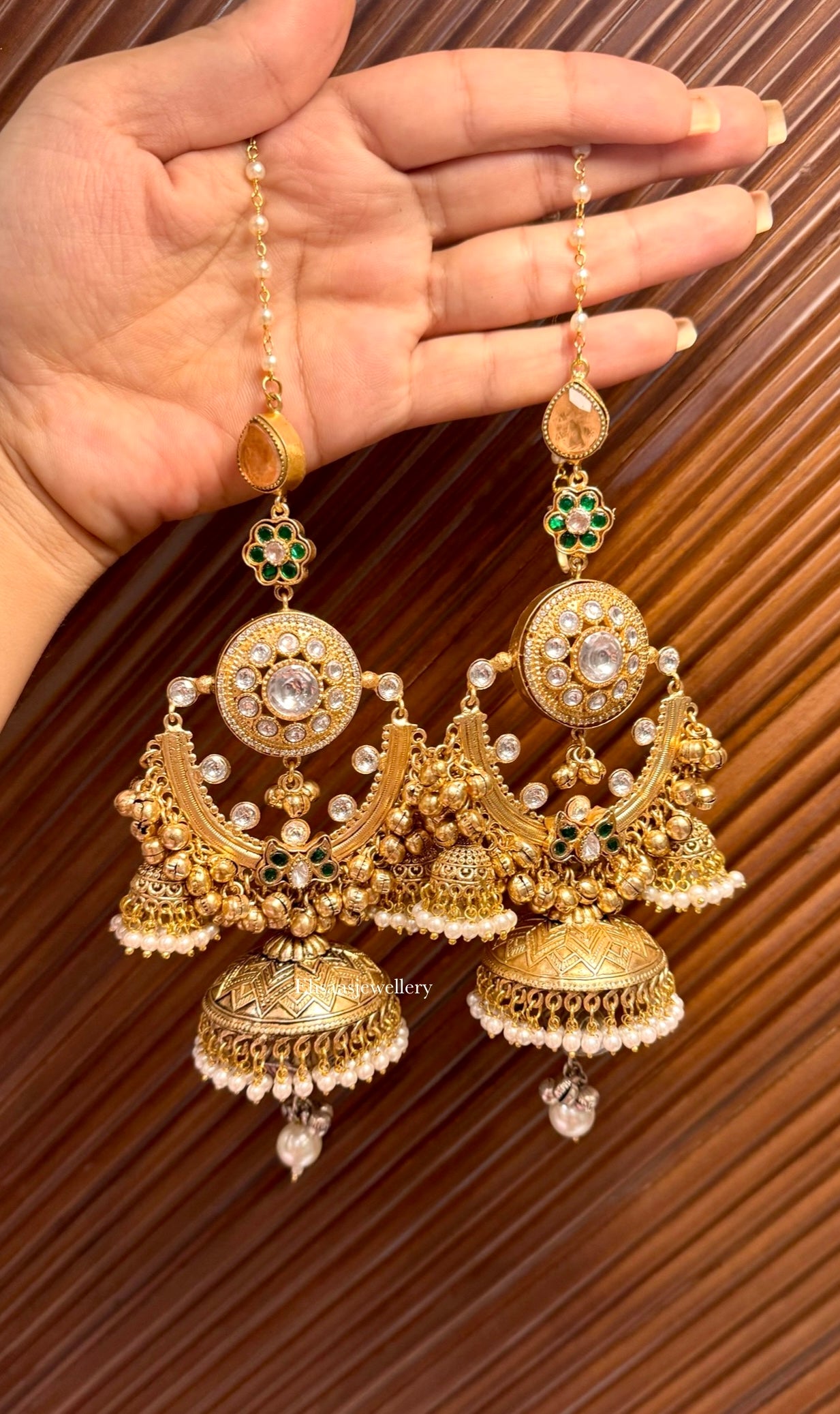 Aarizah Jhumkis With Kaanchain