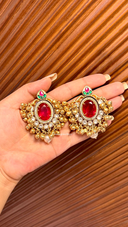 Enakshi Studs