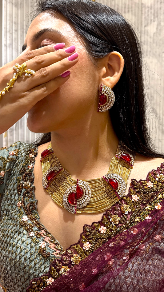 Noor Necklace Set