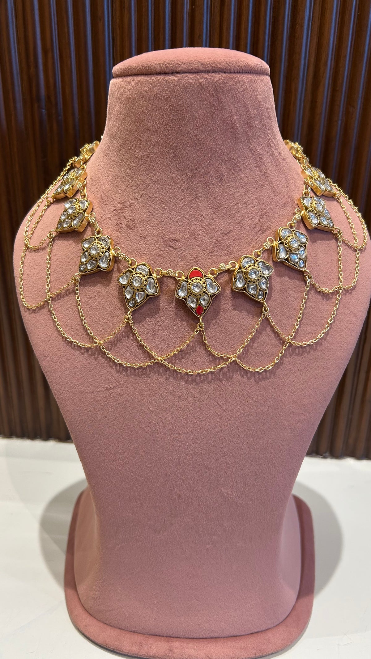 Tarana Necklace Set