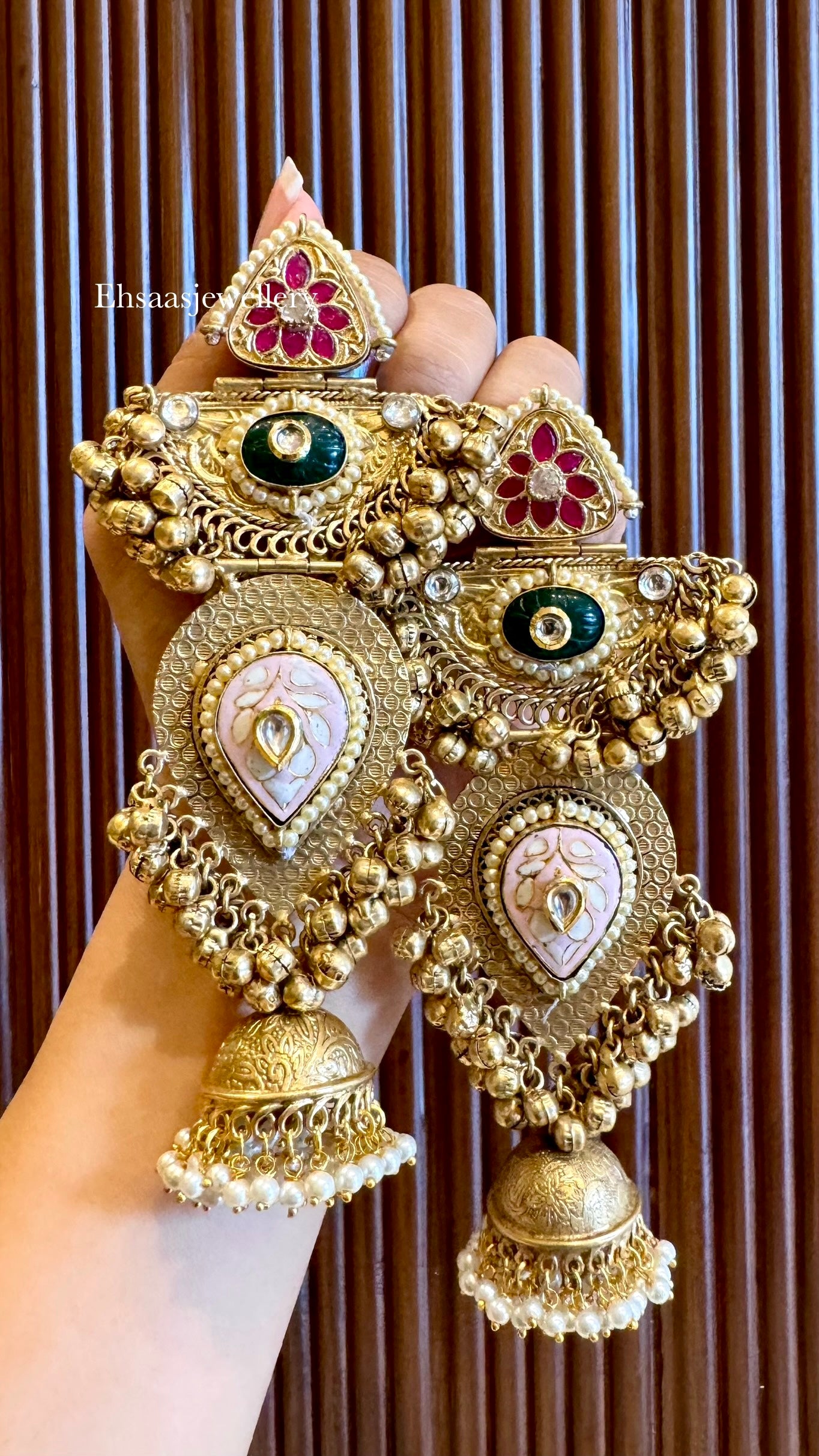 Aheli Jhumkis