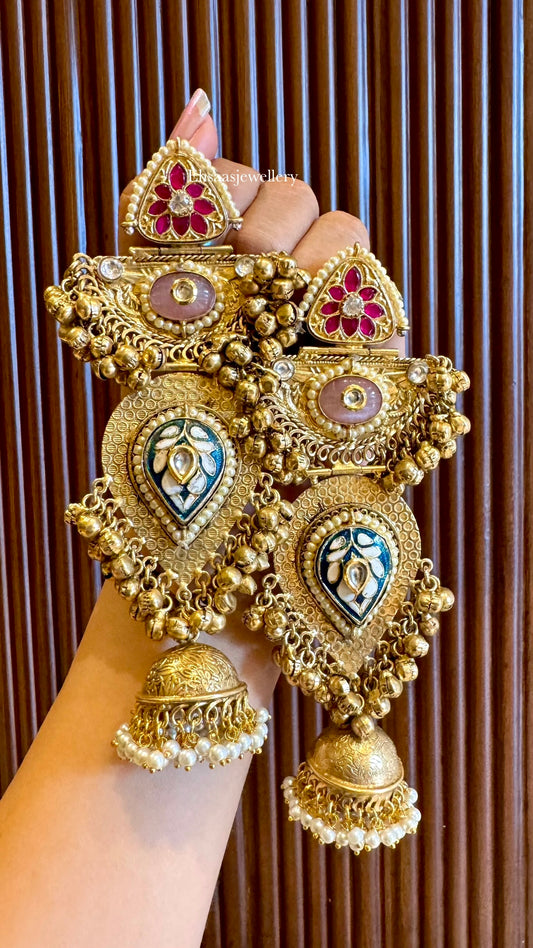 Aheli Jhumkis