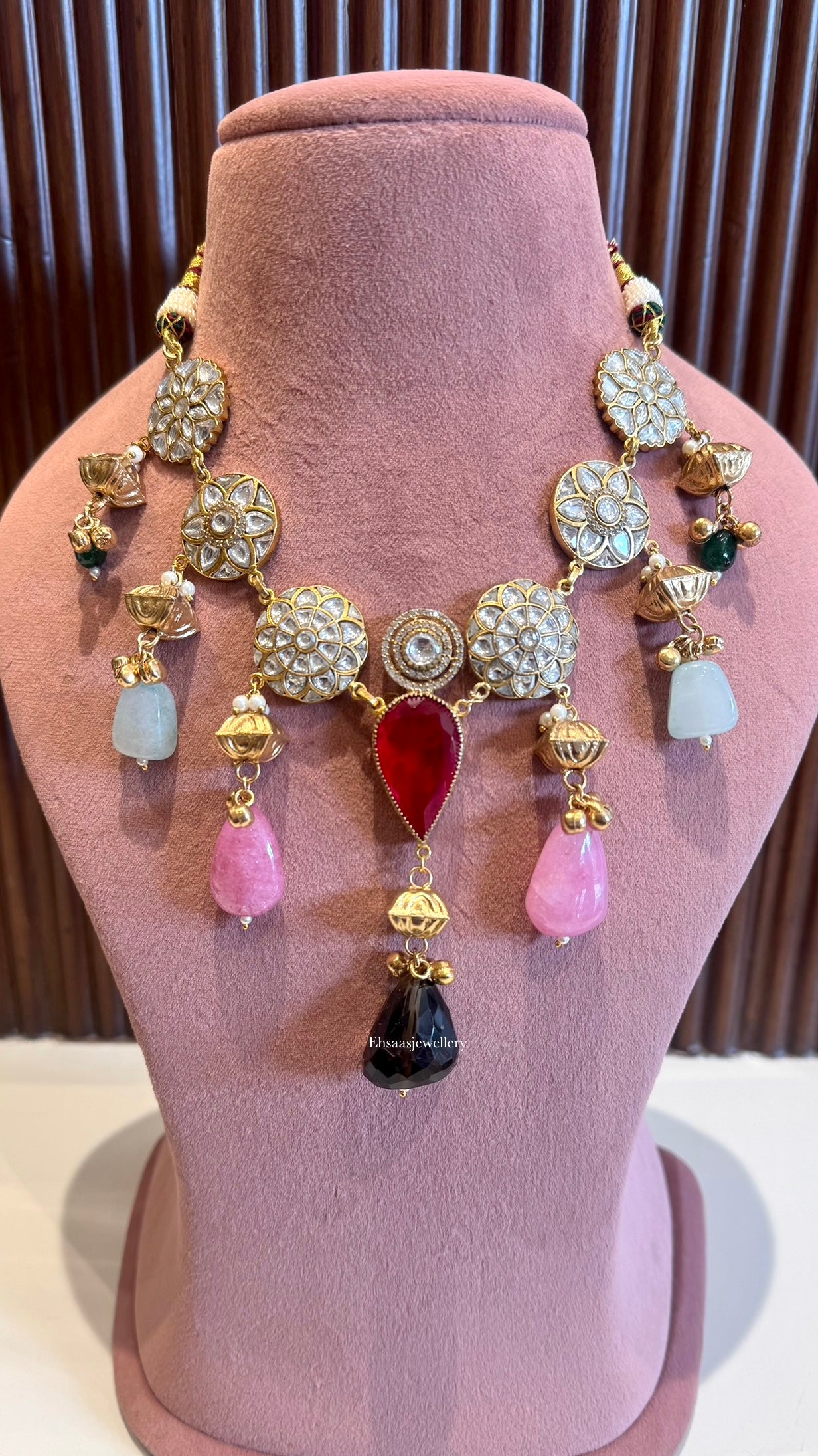 Eshmita Necklace Set