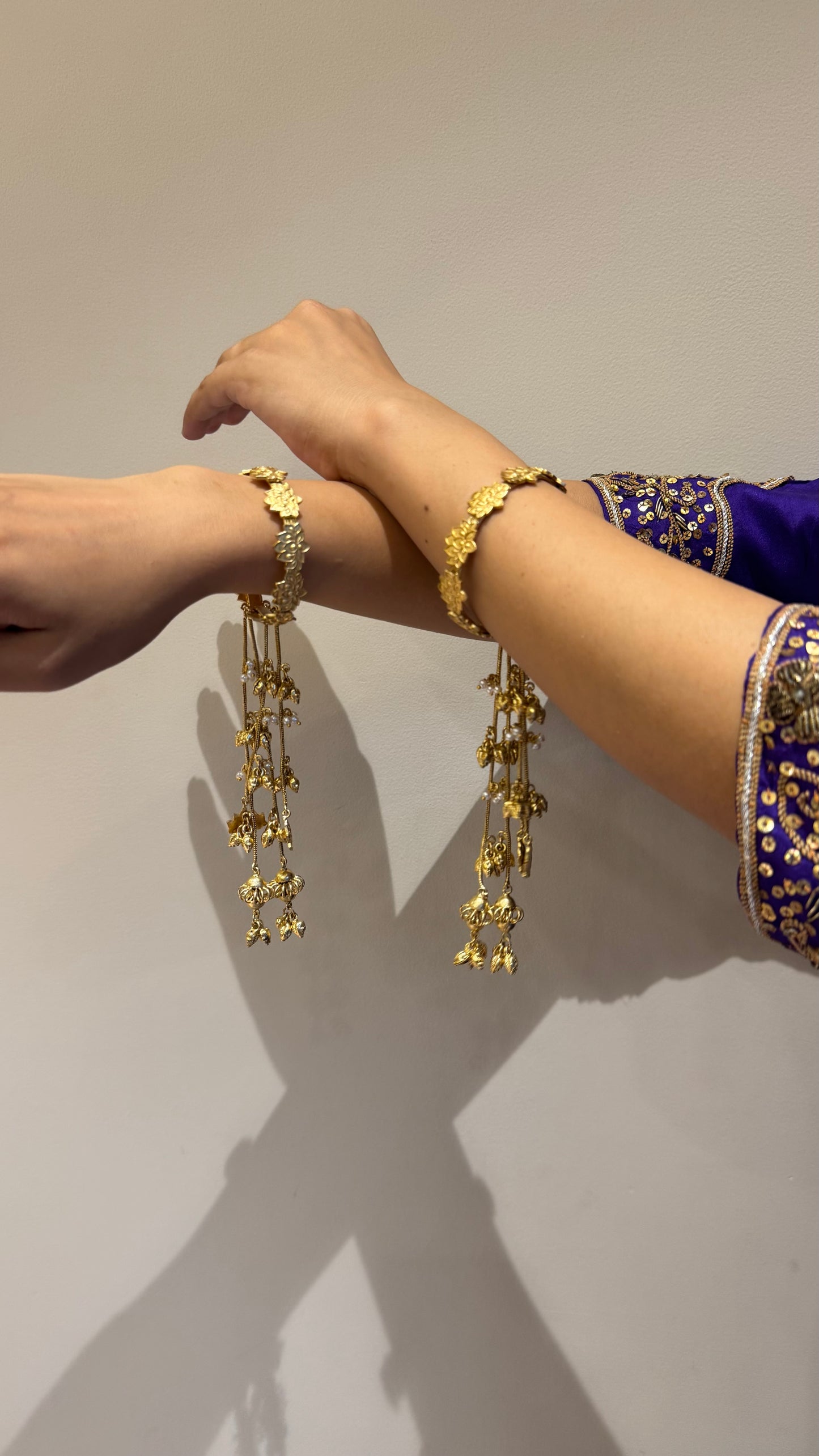 Noor-e-Kamal Bangle