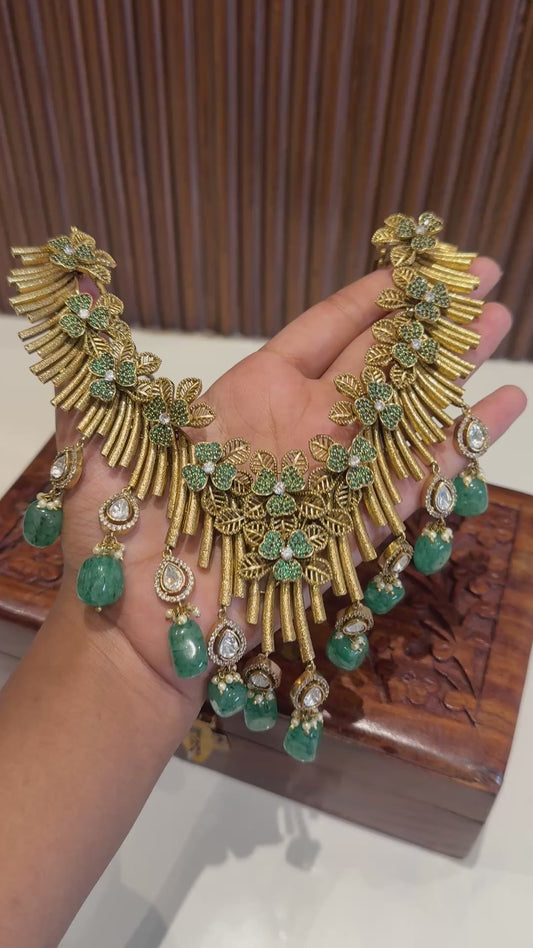 Zehnara Gold Necklace Set