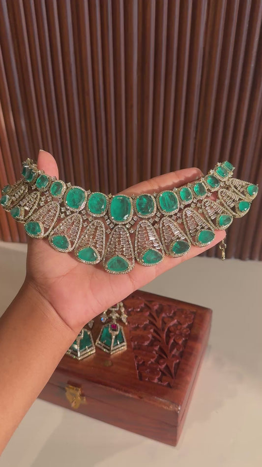 Sitare Diamond Cocktail Necklace Set