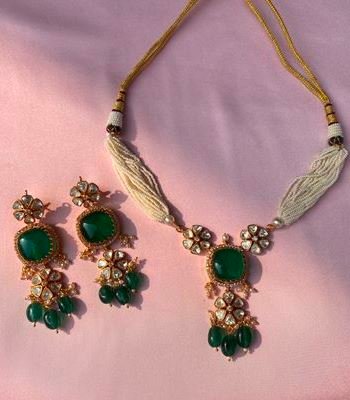 Polki Choker With Green Stones