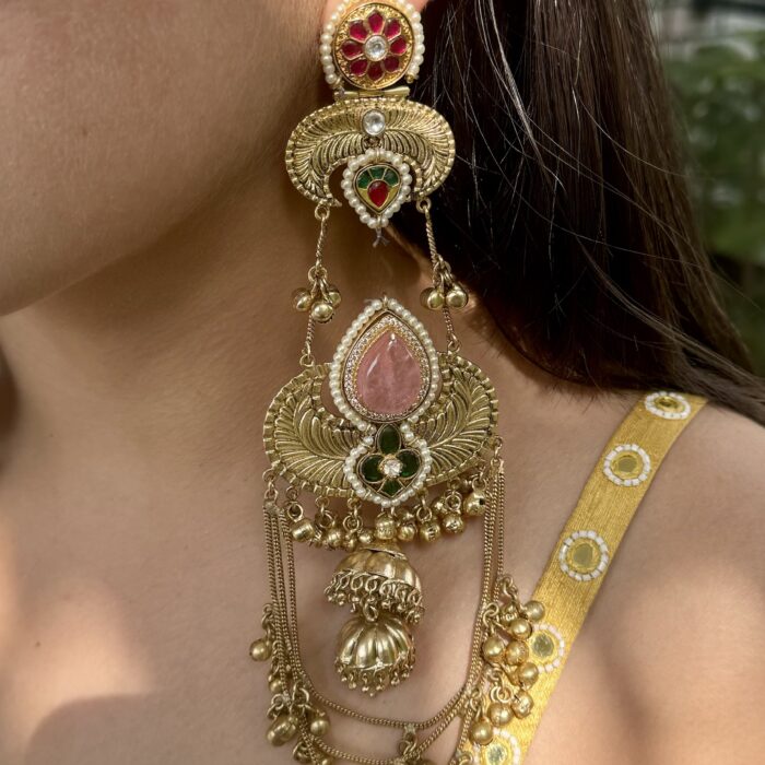 Esra Jhumkis With Chains