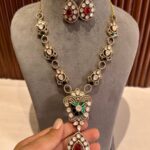 Epoxy Necklace With Earrings