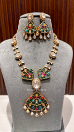 Aparna Polki Necklace With Earrings -Green