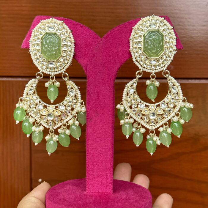 Apurva Earrings with Maangtika