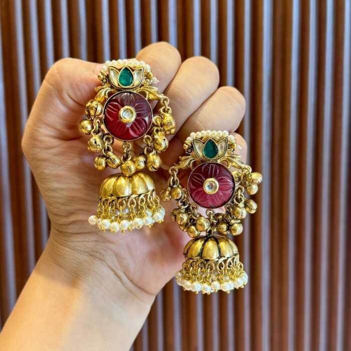 Sharanya Jhumkis