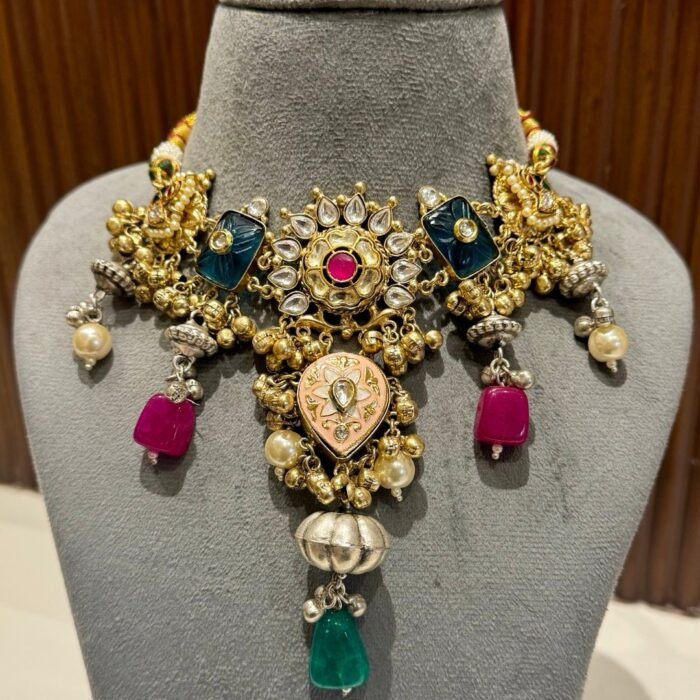 Trishira Choker