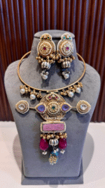 Sitara-e-Meher Hasli with Earring - Image 19