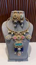 Sitara-e-Meher Hasli with Earring - Image 5