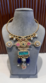 Sitara-e-Meher Hasli with Earring - Image 17