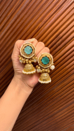 Chanderika Jhumkis - Image 10