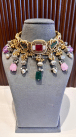 Ruhaniyat Necklace with Earring-Hot pink - Image 2