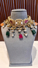 Ruhaniyat Necklace With Earrings-Yellow - Image 2
