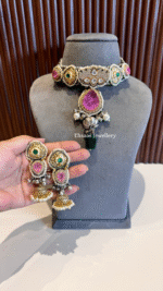 Rang E Ishq Necklace With Earrings - Image 6