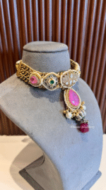 Rang E Ishq Necklace With Earrings - Image 5